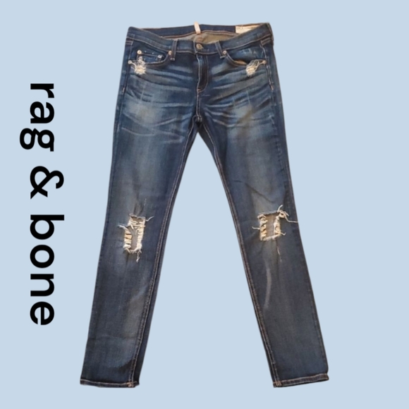 rag & bone skinny capri jeans in a classic medium wash denim. Size 29. - Picture 1 of 7